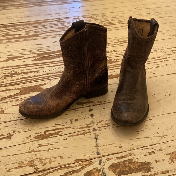 Frye Melissa button bootie - Picture 2 of 2